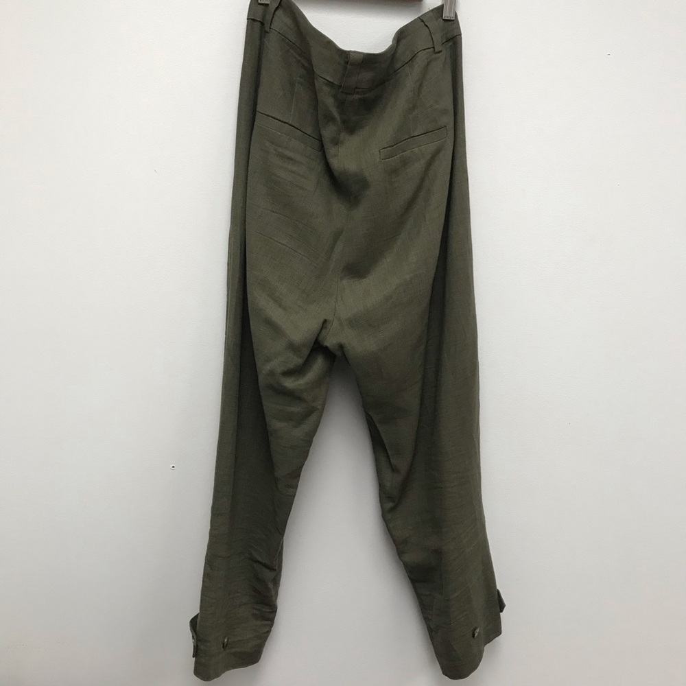 Perfect Lightweight Pant - Picture 9 of 9